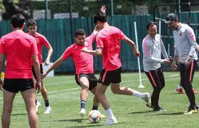 爱游戏体育-拉齐奥清晨回应争议，志在亚冠名次提升，引发热议，阵容厚度经受考验的简单介绍